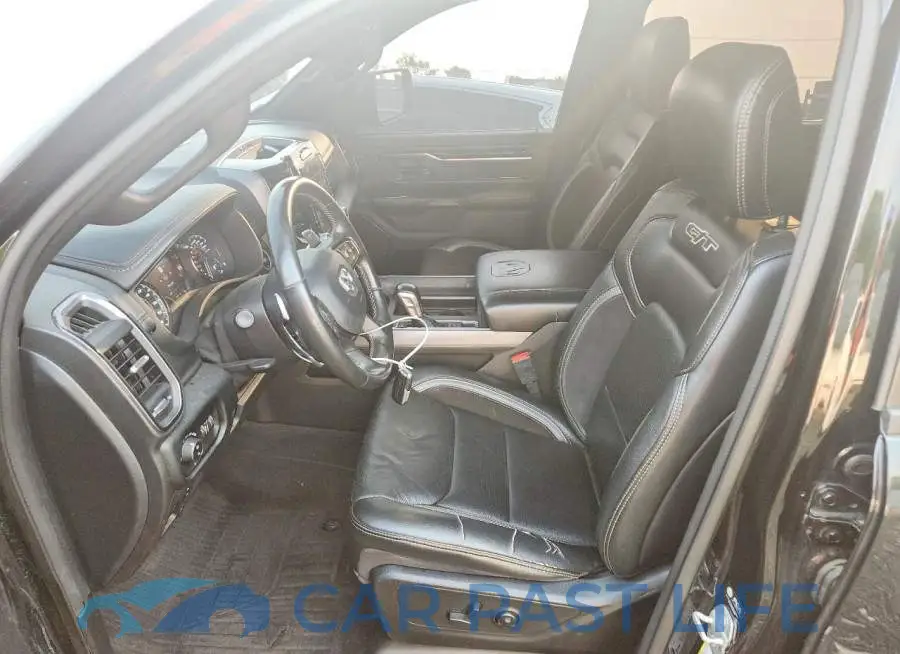 1C6SRFLT8NN120881# 7
