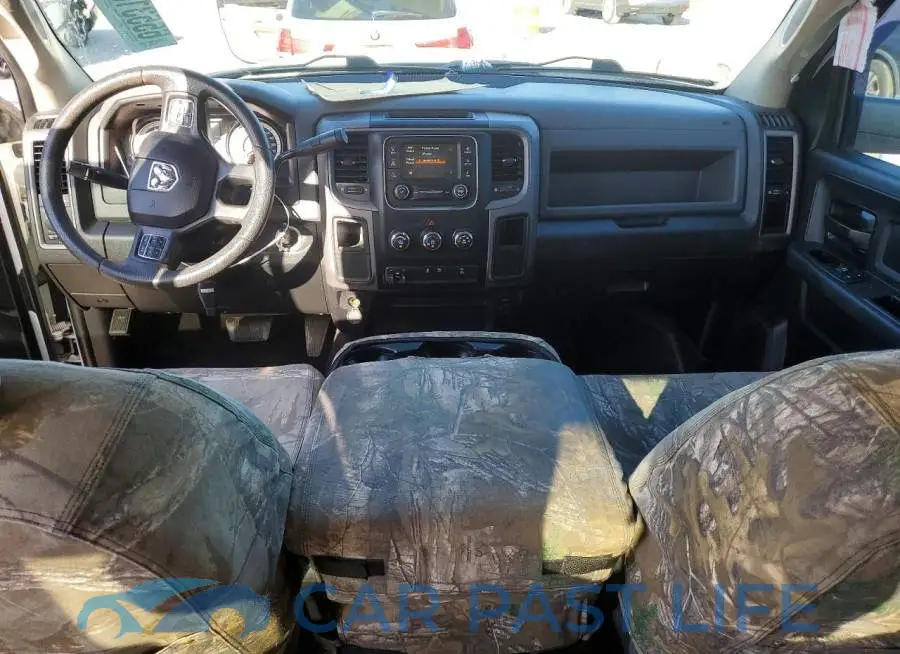 3C6UR5CJ3HG719976# 8