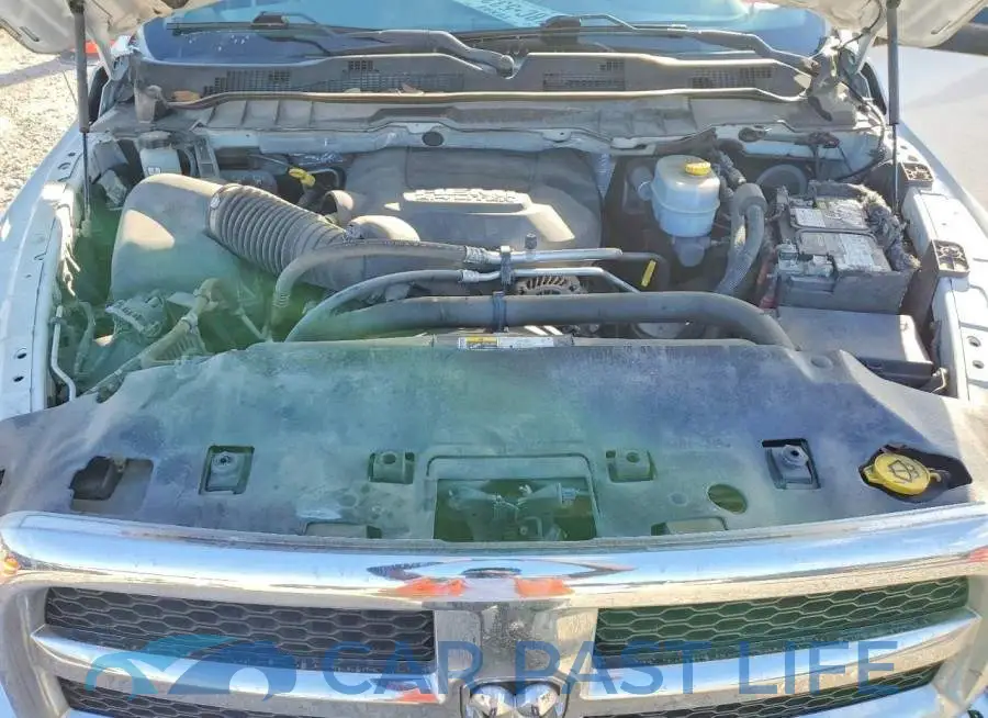 3C6UR5CJ3HG719976# 11