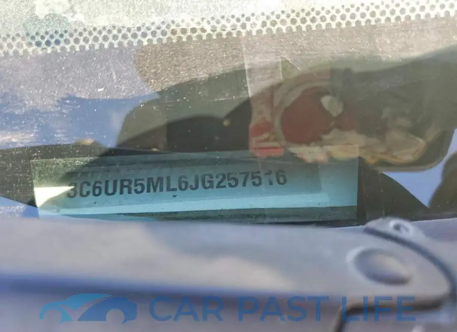 3C6UR5ML6JG257516# 12