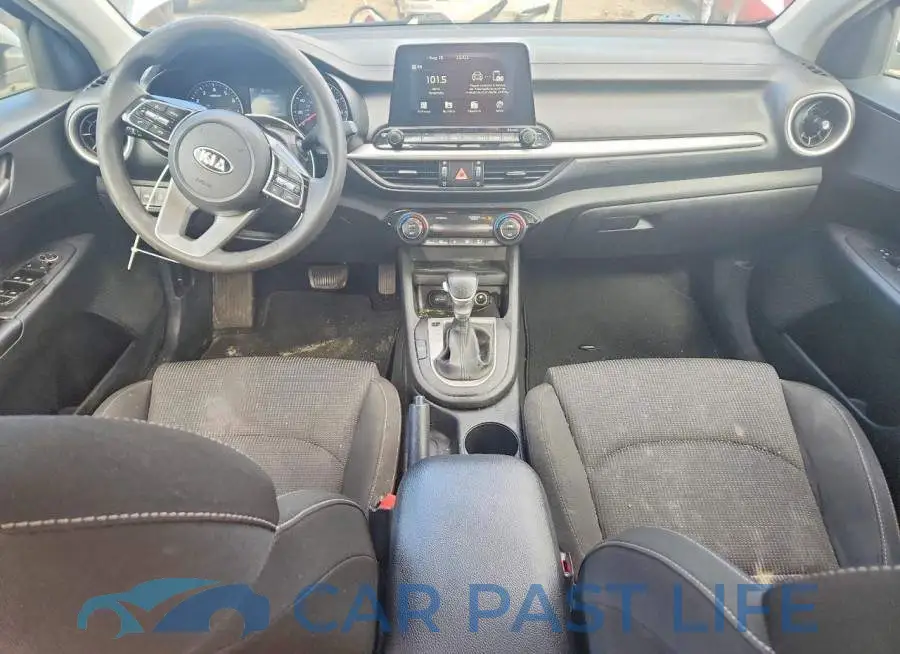 3KPF24AD2KE104951# 8