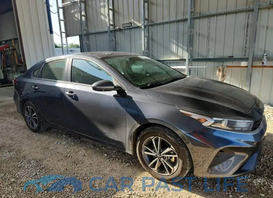 3KPF24AD3RE705389# 4