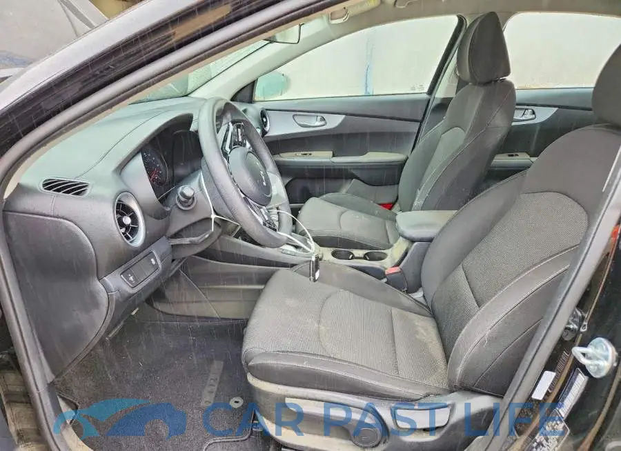 3KPF24AD7RE804930# 7