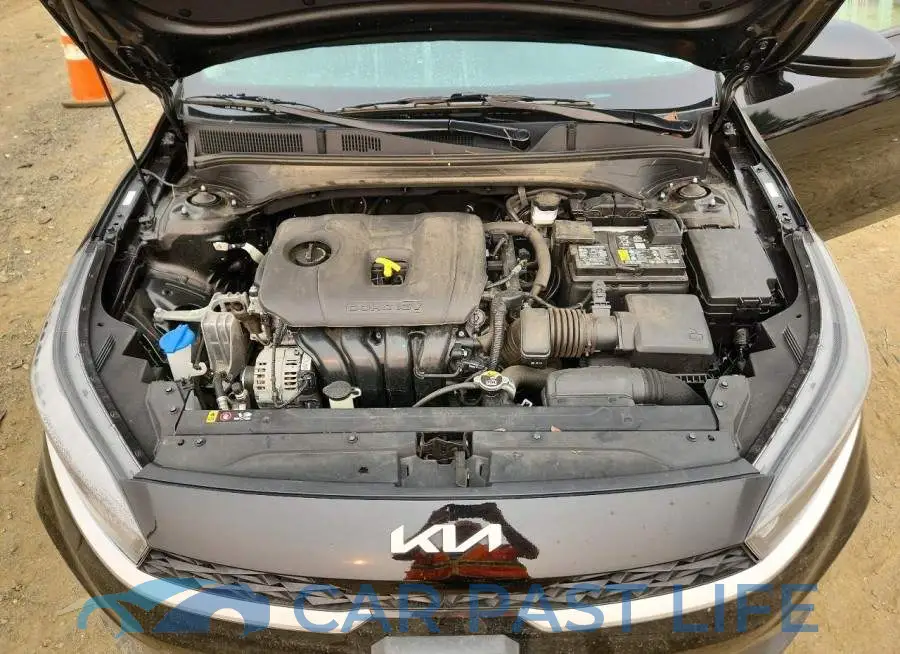 3KPF24AD7RE804930# 11