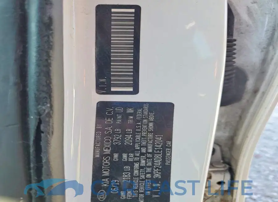 3KPF24AD8LE142041# 13