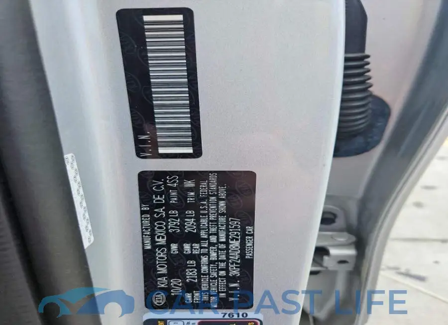 3KPF24AD8ME291597# 12
