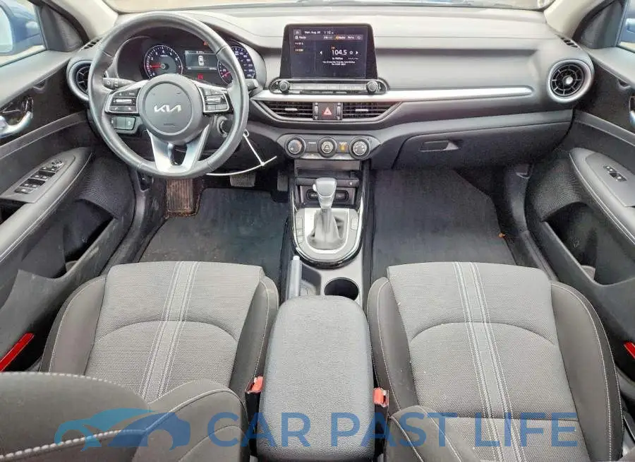 3KPF34AD3RE746201# 8