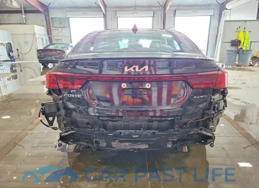 3KPF54AD1PE679332# 6