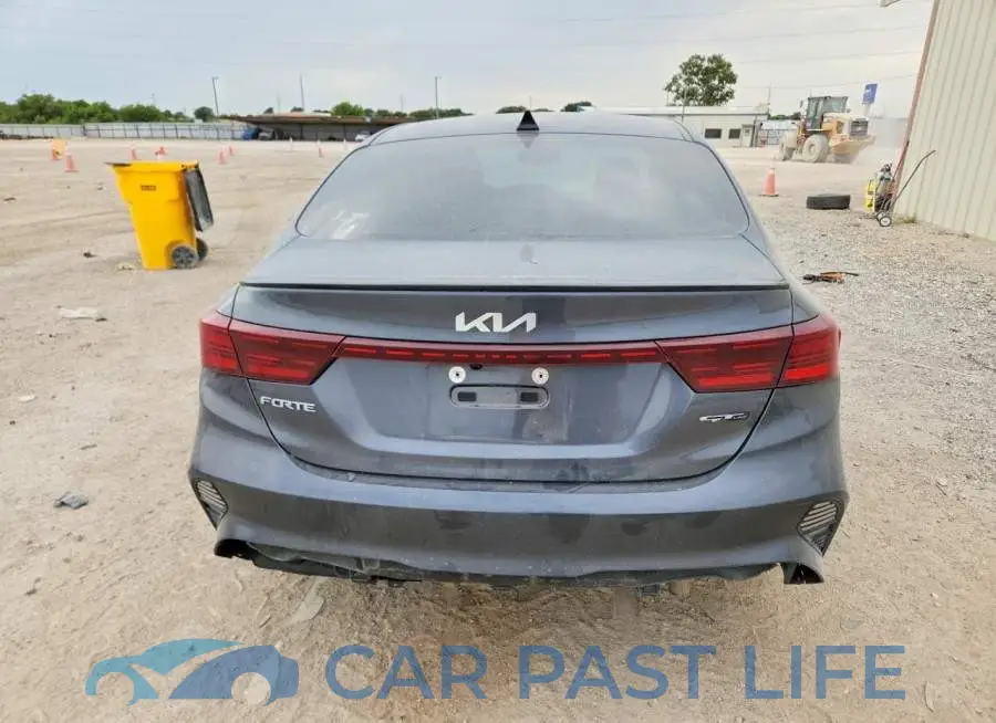 3KPF54AD7PE676404# 6