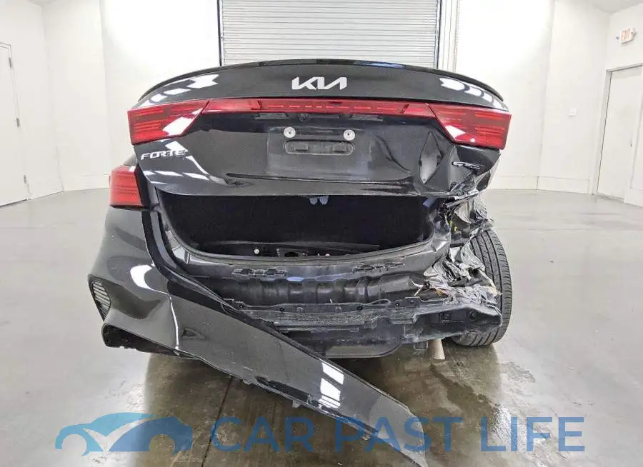 3KPF54AD9PE660947# 6
