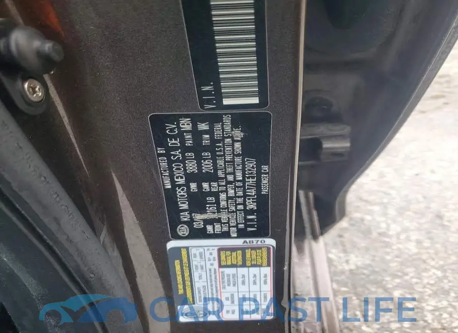 3KPFL4A77HE132907# 12