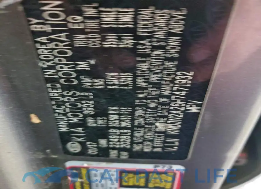 KNDJN2A26H7471932# 13