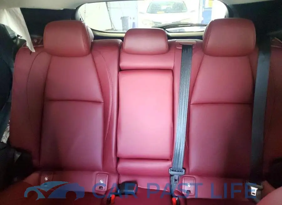 3MVDMBCM1SM836821# 10