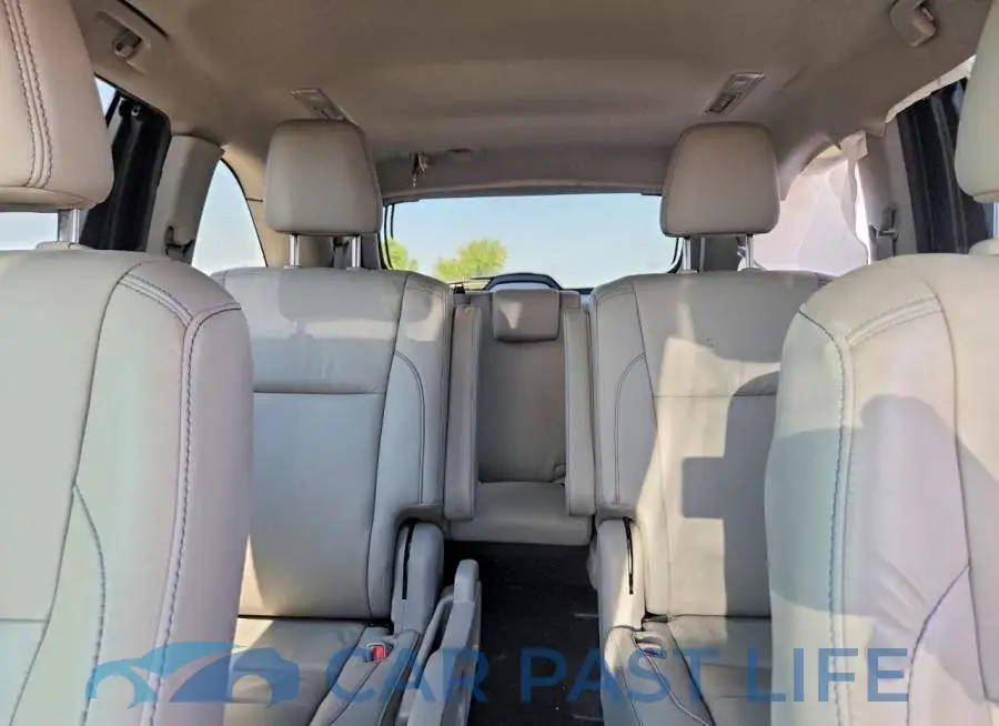 5TDJZRFH5KS619141# 10