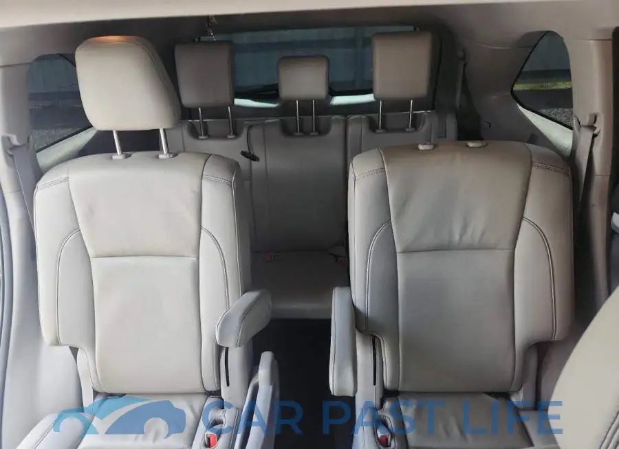 5TDKZRFH7KS351939# 10