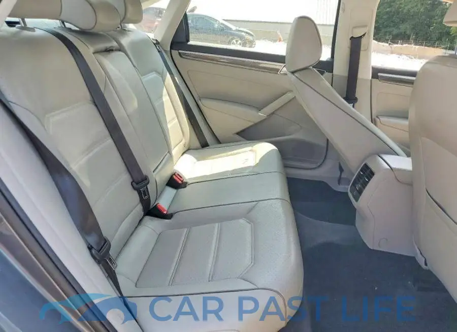 1VWBT7A37HC083337# 10