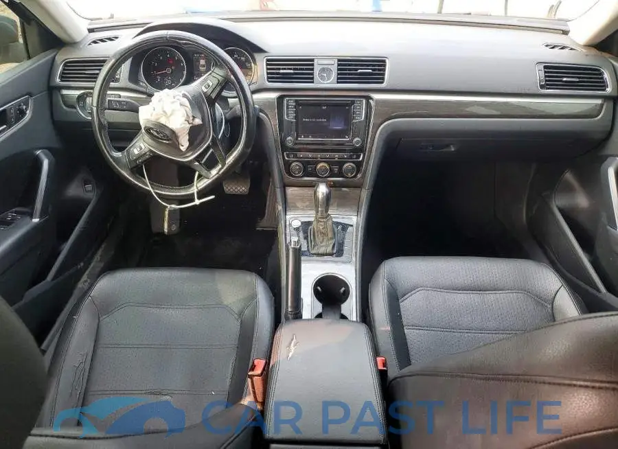 1VWGT7A35HC081267# 8