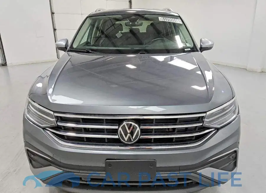 3VV5B7AX8RM210006# 5