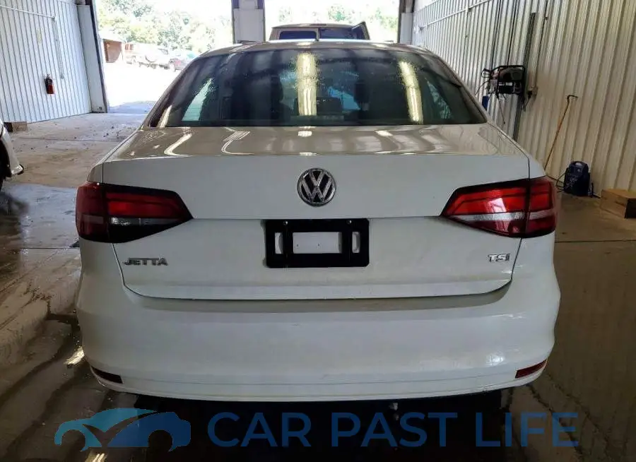 3VW167AJ5HM241352# 6