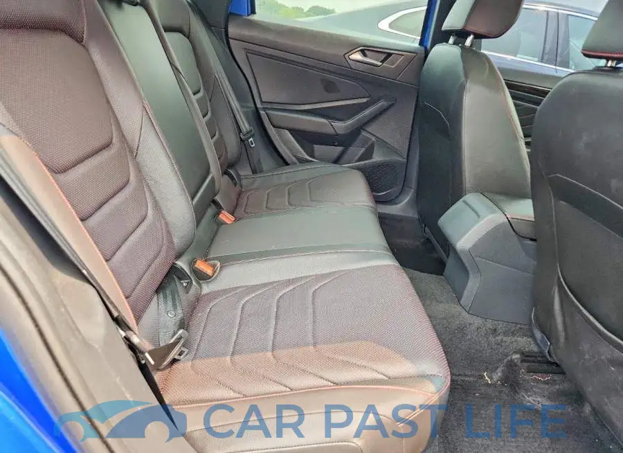 3VW2T7BUXPM059943# 10
