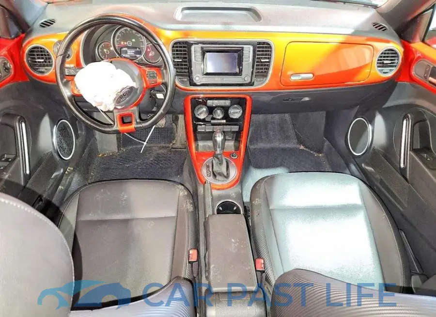 3VW5DAAT5KM501830# 8