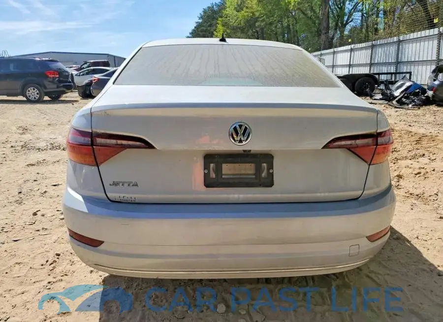 3VWC57BUXKM131800# 6