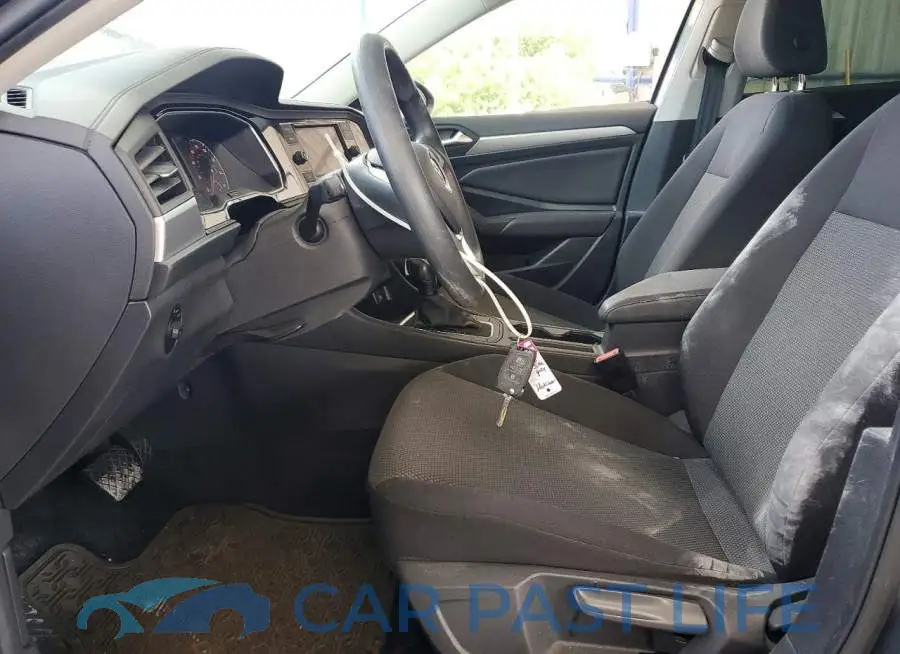 3VWCB7BU3KM240950# 7