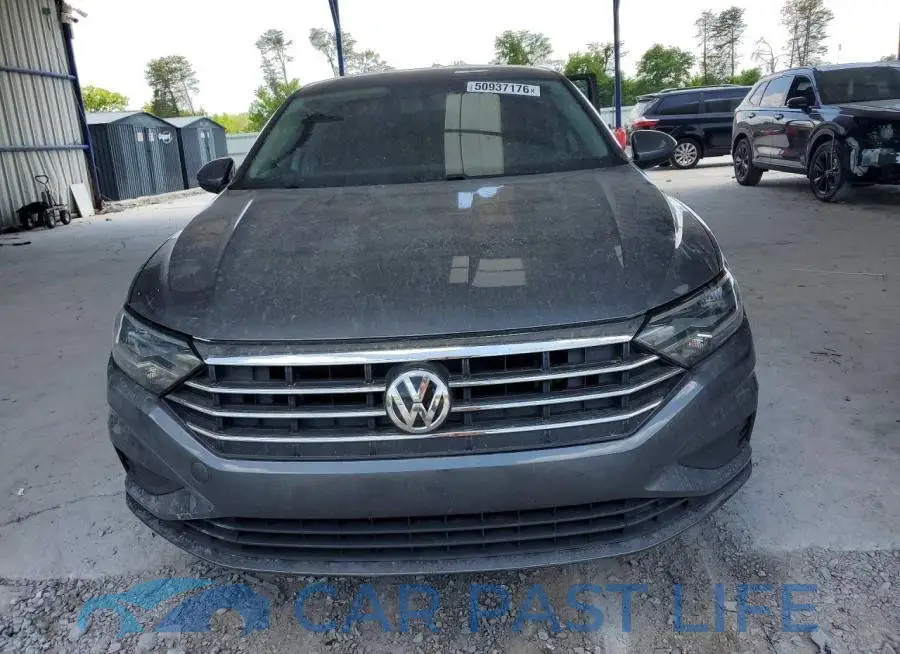 3VWCB7BU3KM240950# 5