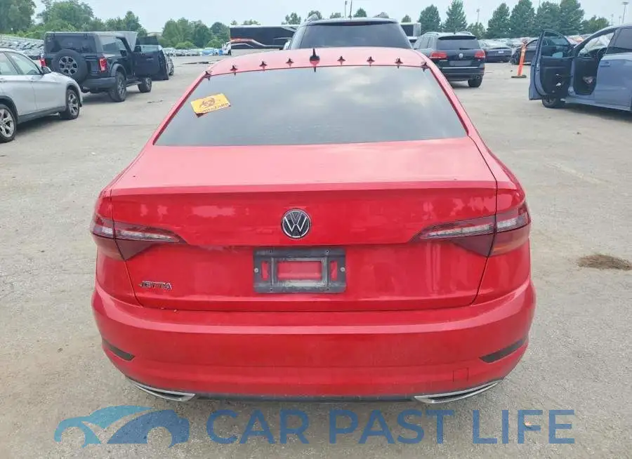 3VWCB7BU8KM214621# 6