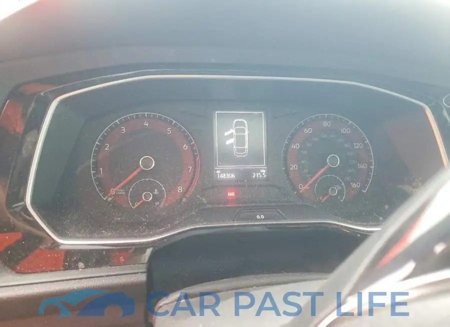 3VWCB7BU8KM214621# 9