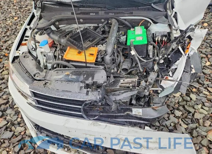 3VWDB7AJXHM384371# 11
