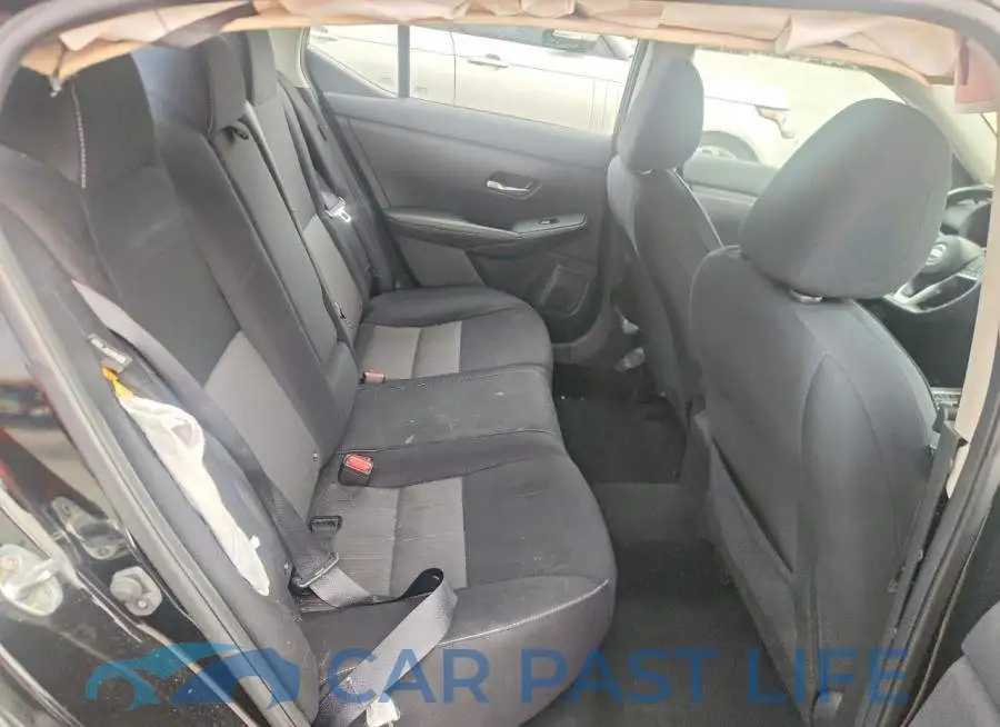 3N1AB8CV8MY295576# 10