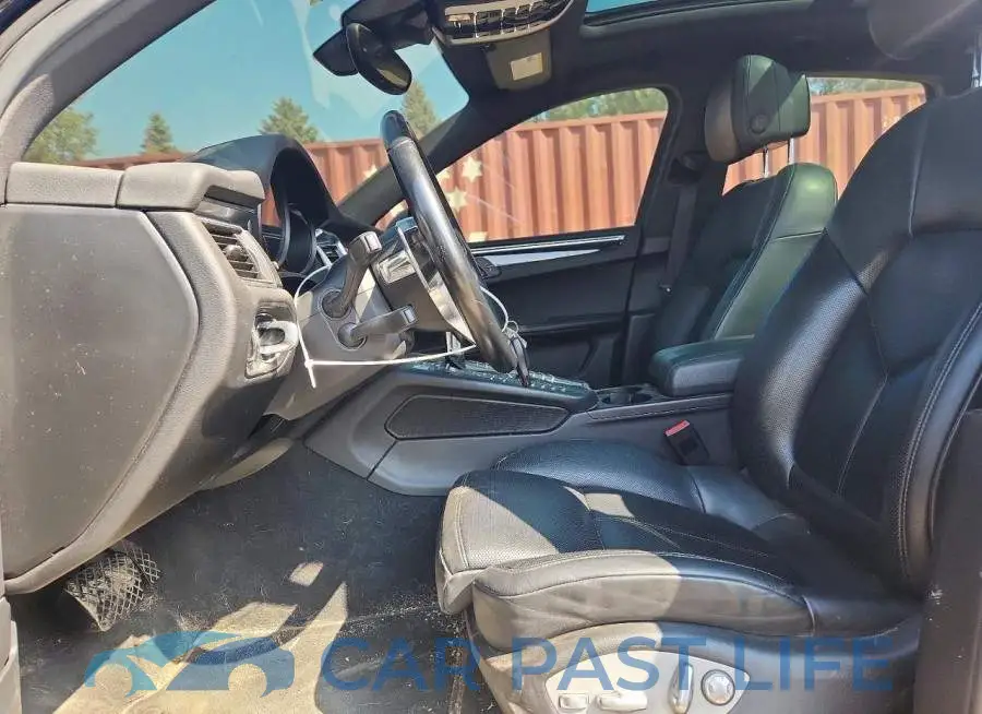 WP1AA2A50JLB17938# 7