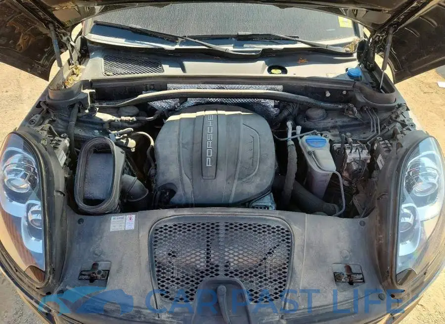 WP1AA2A50JLB17938# 12
