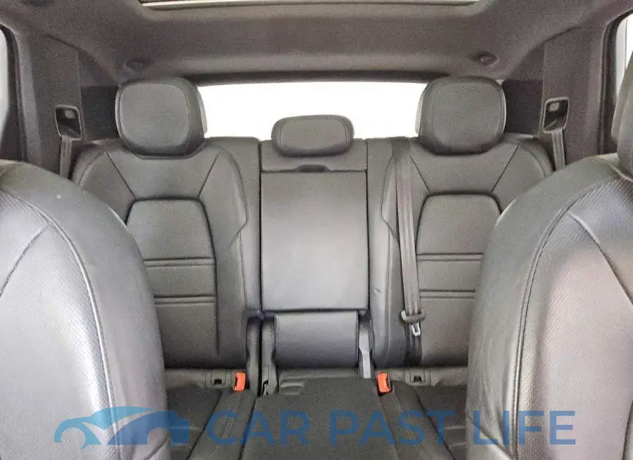 WP1AA2AY6KDA12956# 10
