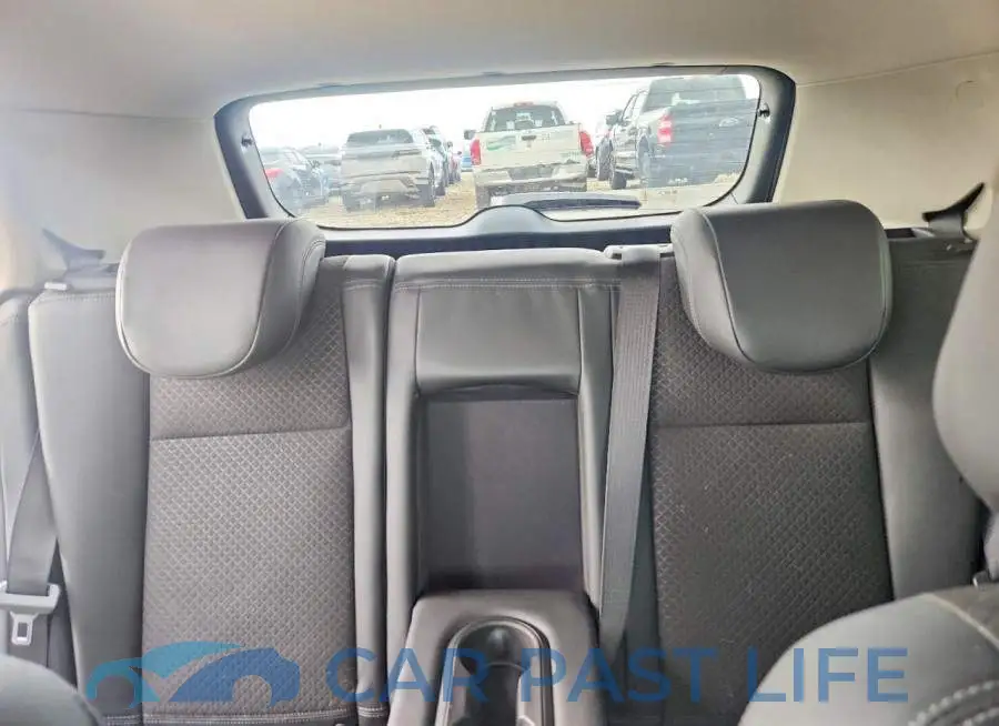 KL4CJASB5MB310518# 10