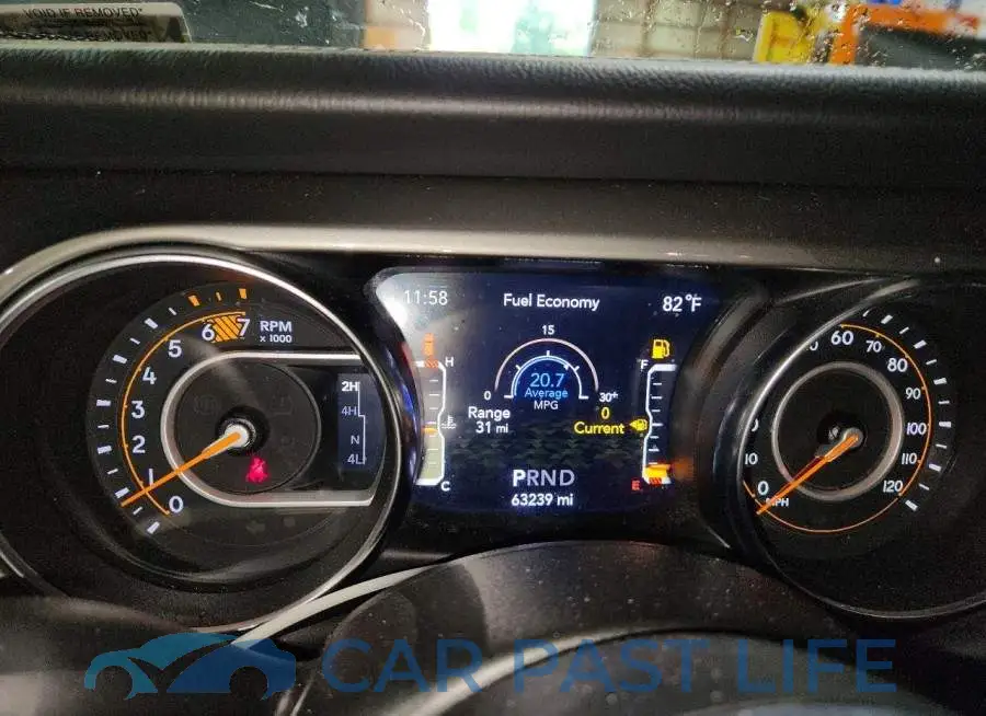 1C4HJXEN2PW695067# 9