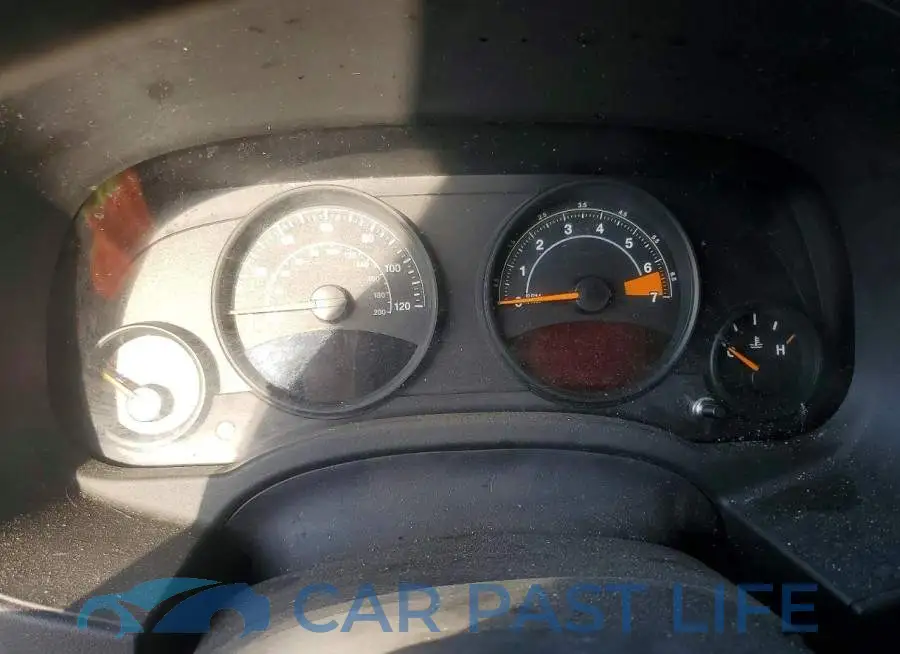 1C4NJCBA5HD146747# 9