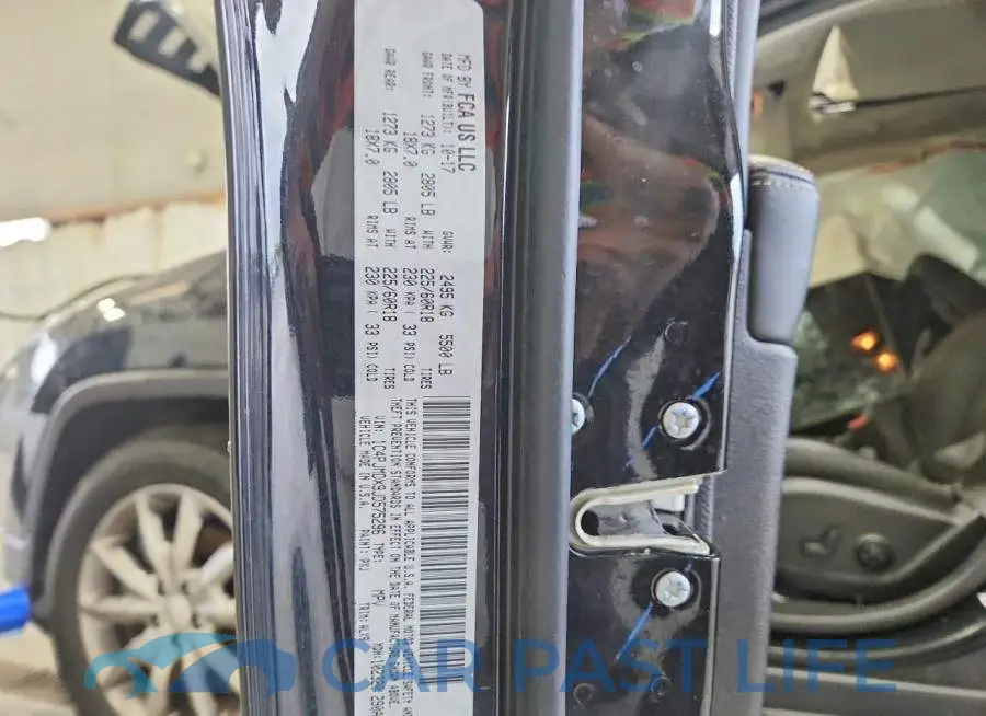 1C4PJMDX9JD575296# 13