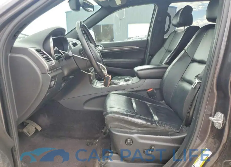 1C4RJFBG8JC308177# 7
