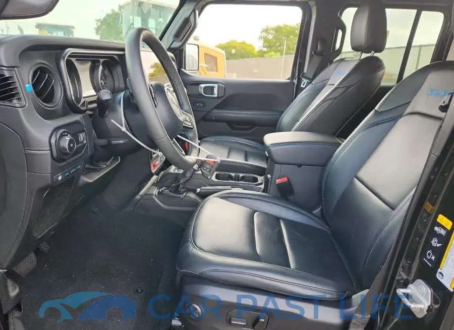 1C4RJXR64RW212754# 7