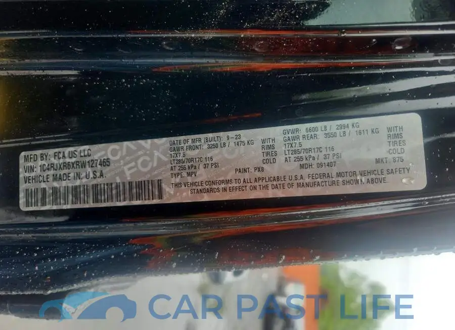 1C4RJXR6XRW127465# 13