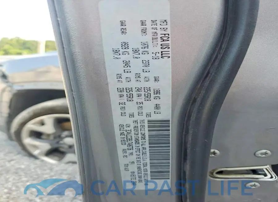 3C4NJCCB9JT406736# 12