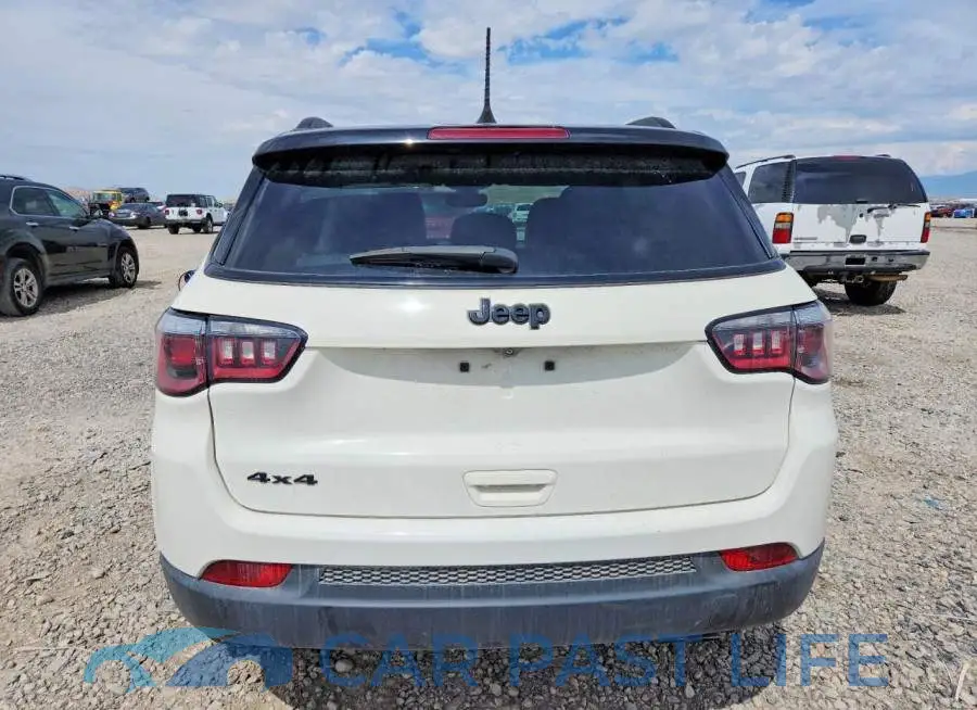 3C4NJDBB2JT394386# 6