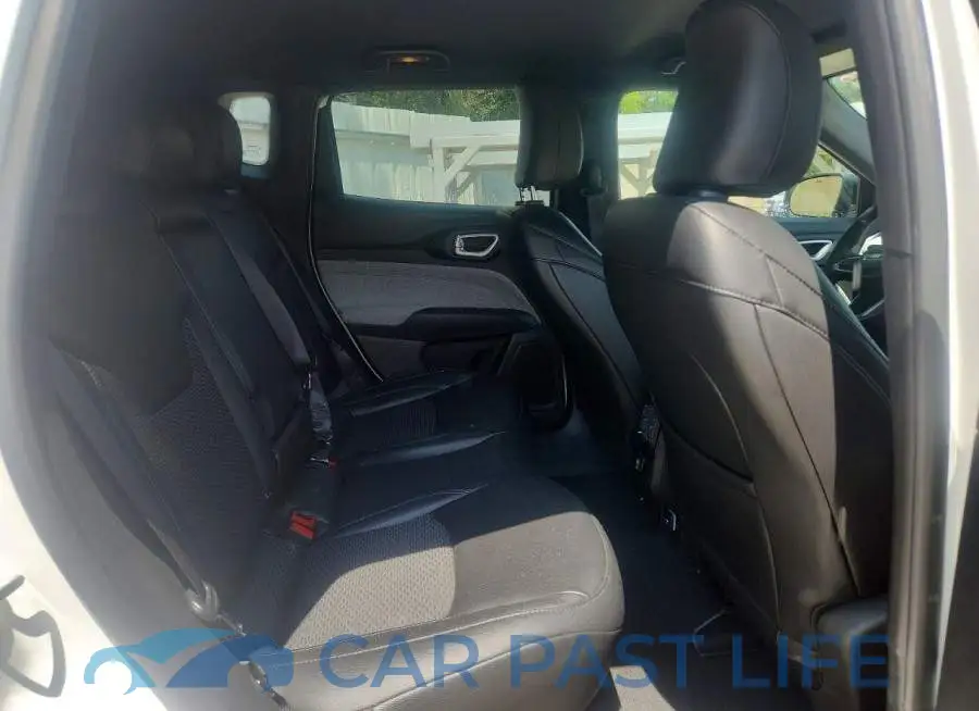 3C4NJDBN9ST597237# 11