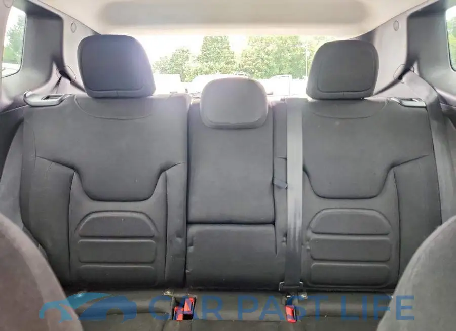 ZACCJABB8JPJ16988# 10