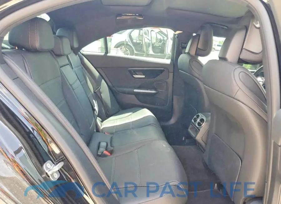 W1KAF4GB5SR293755# 10