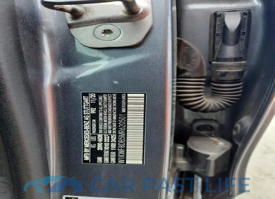 W1KWF8DB5MR620501# 12