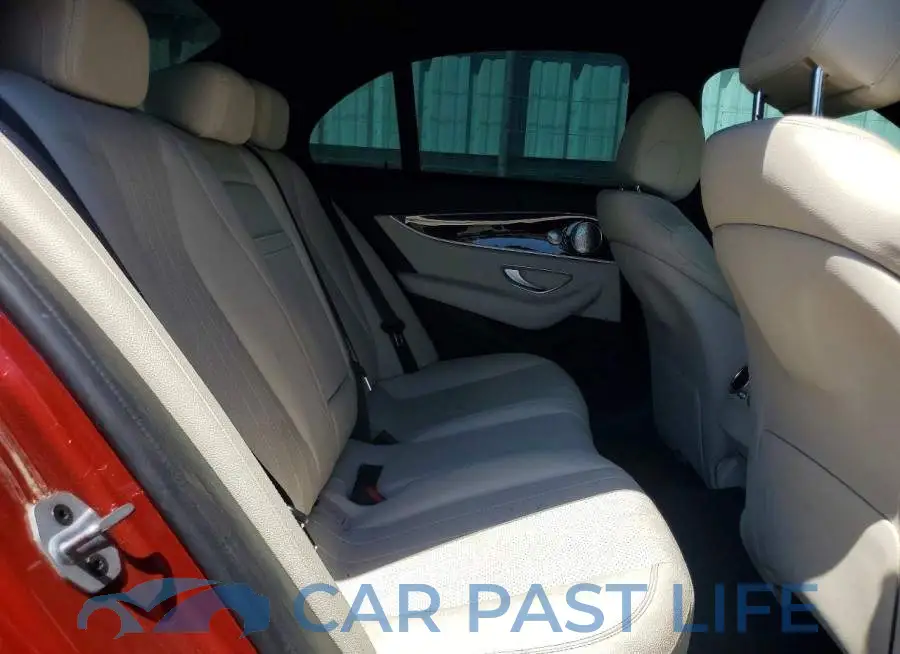 WDDZF4JB8KA548599# 10