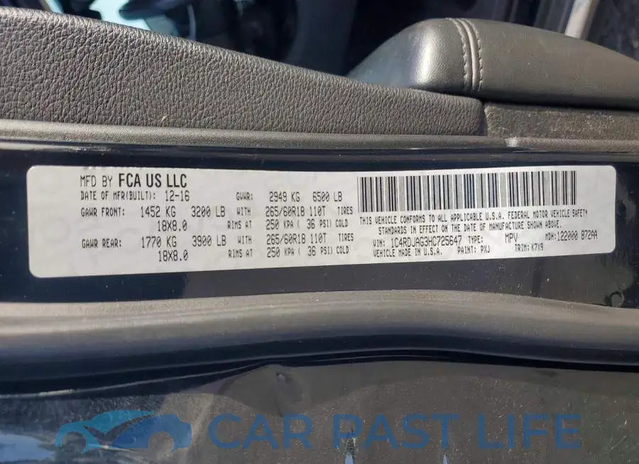 1C4RDJAG3HC725647# 12